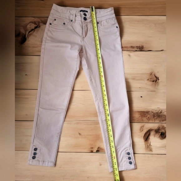 Suko Jeans Lift, Slim & Shape Form Fitting Cropped Pants - Picture 4 of 8